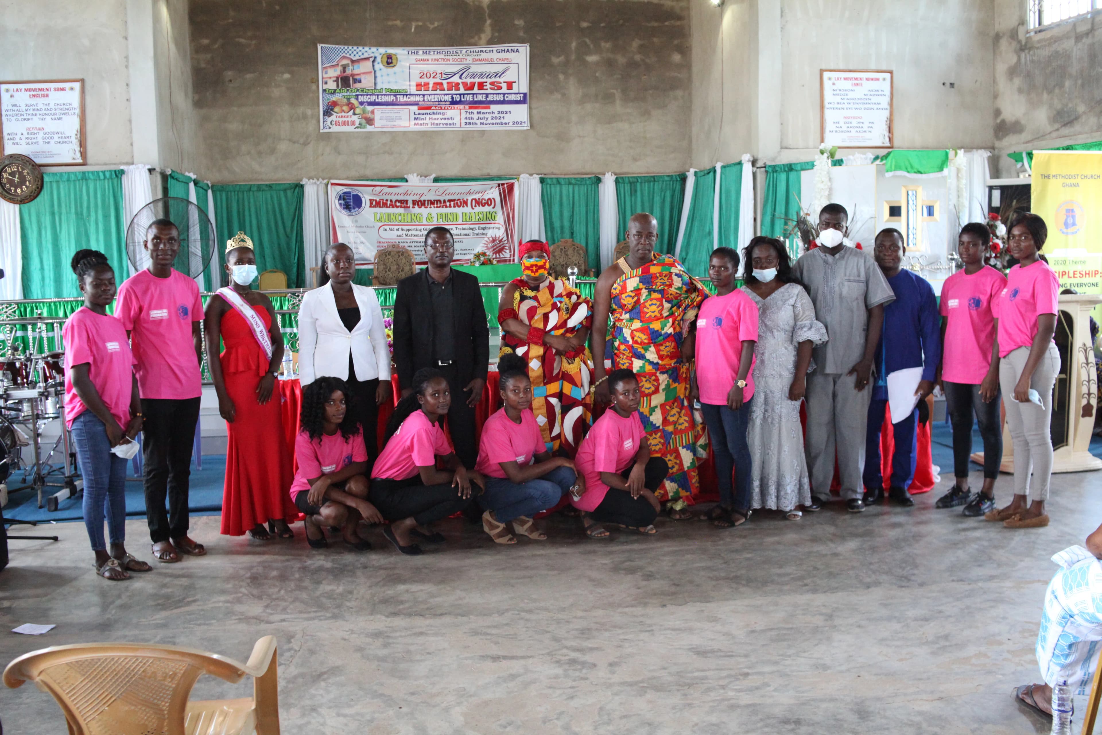 Dignitaries and the beneficiaries