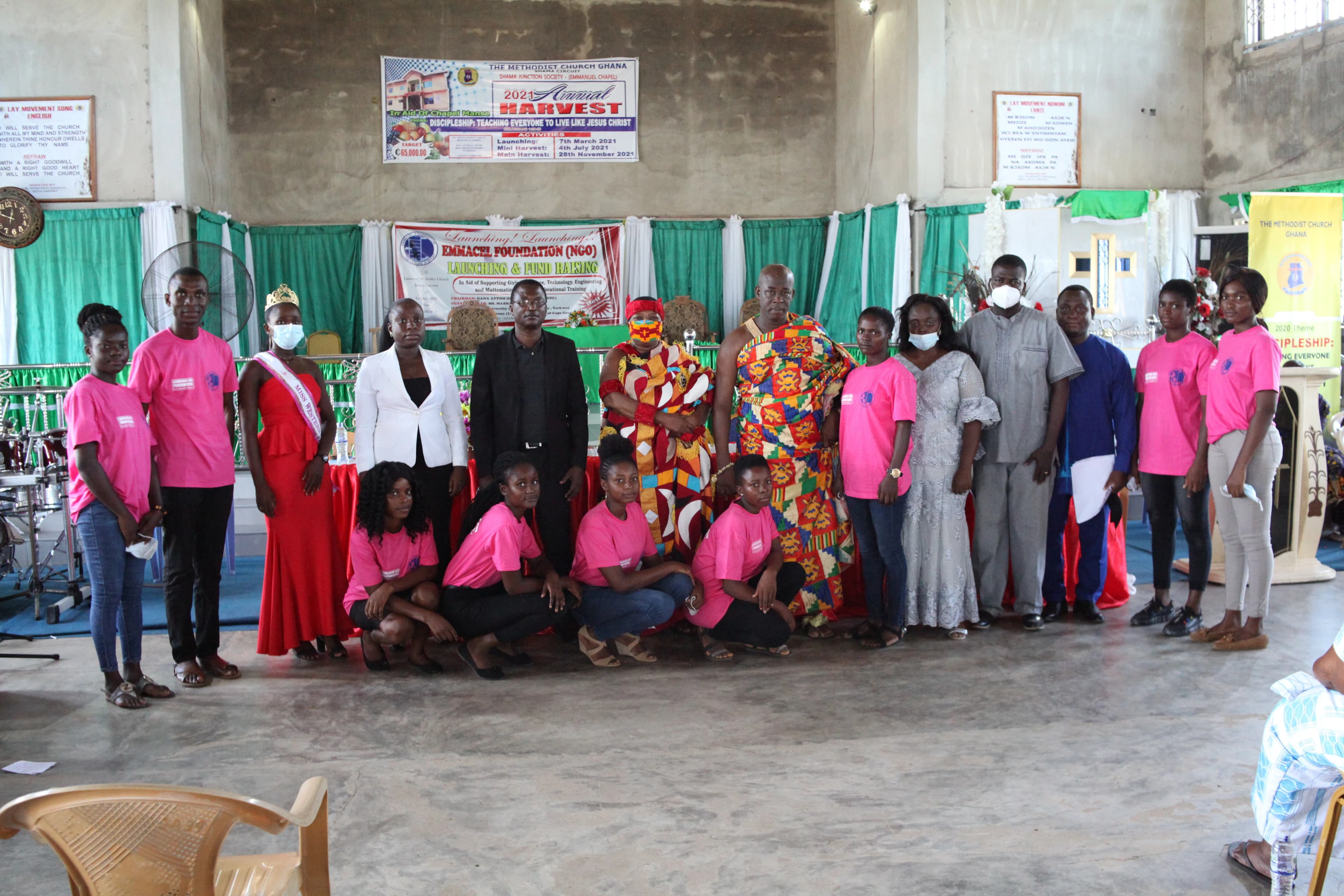Dignitaries and the beneficiaries